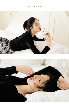 两片肥肉中间溪水潺潺